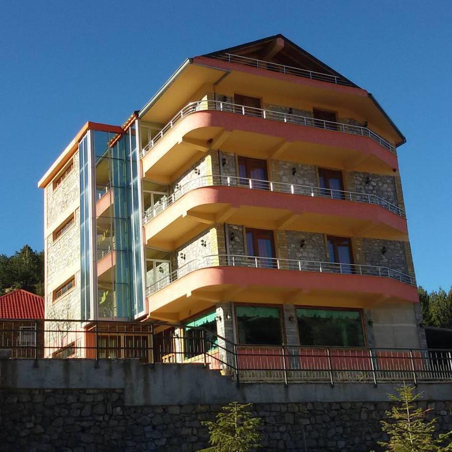 Lura Hotel Fushe-Lure Εξωτερικό φωτογραφία
